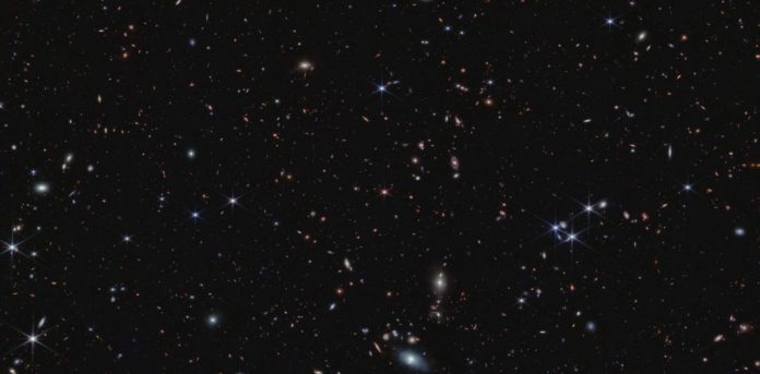 Energia oscura vs. gravità modificata