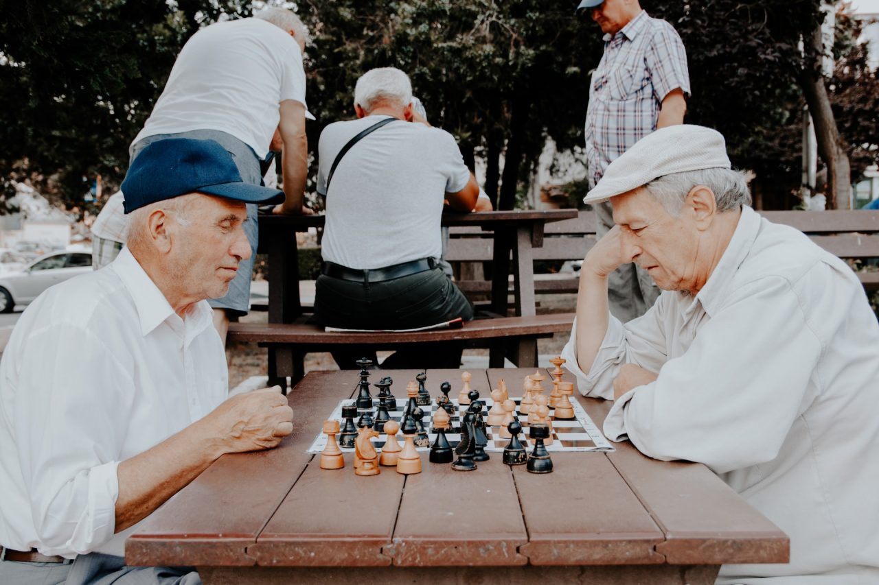 Rallentare l'invecchiamento e la decadenza cognitiva con abitudini sane