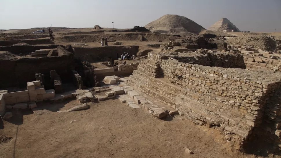Nuovi ritrovamenti archeologici vicino alla tomba di Tutankhamon 1 Una piramide costruita per la regina Neith è stata una delle tante scoperte archeologiche fatte durante gli scavi. (Credito immagine: per gentile concessione di Zahi Hawass)