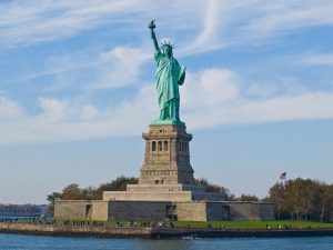 Anche la statua della libertà è di rame Anche la statua della libertà è di rame