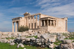 Eretteo: il tempio che suscita grandi dibattiti 1 Eretteo