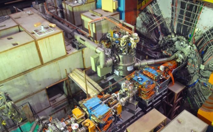 I fisici rilevano una nuova particella: la “palla di colla”