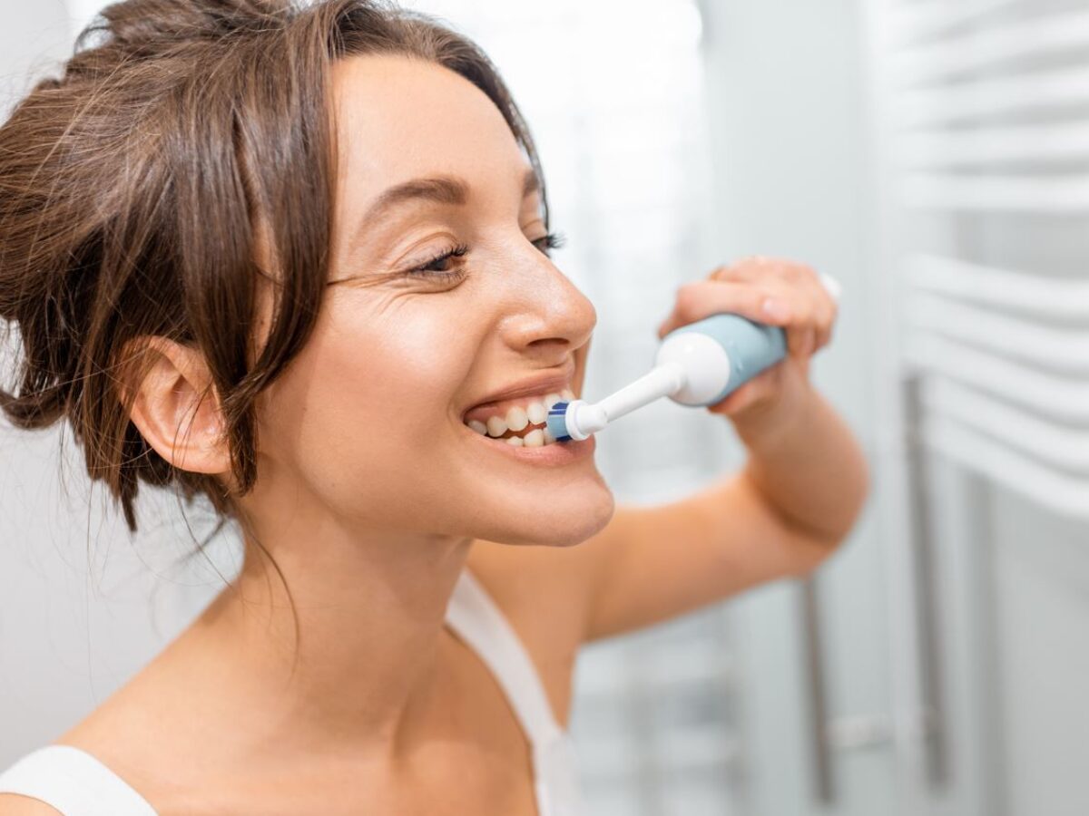 Oral-B Spazzolino Elettrico: in offerta al 40% di sconto! 3 Oral-B Spazzolino Elettrico