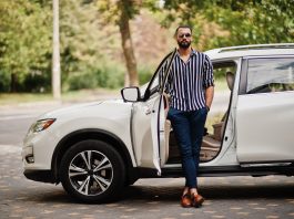 BYD Dolphin Stile, Prestazioni e Sostenibilità in un'Auto Elettrica Compatta
