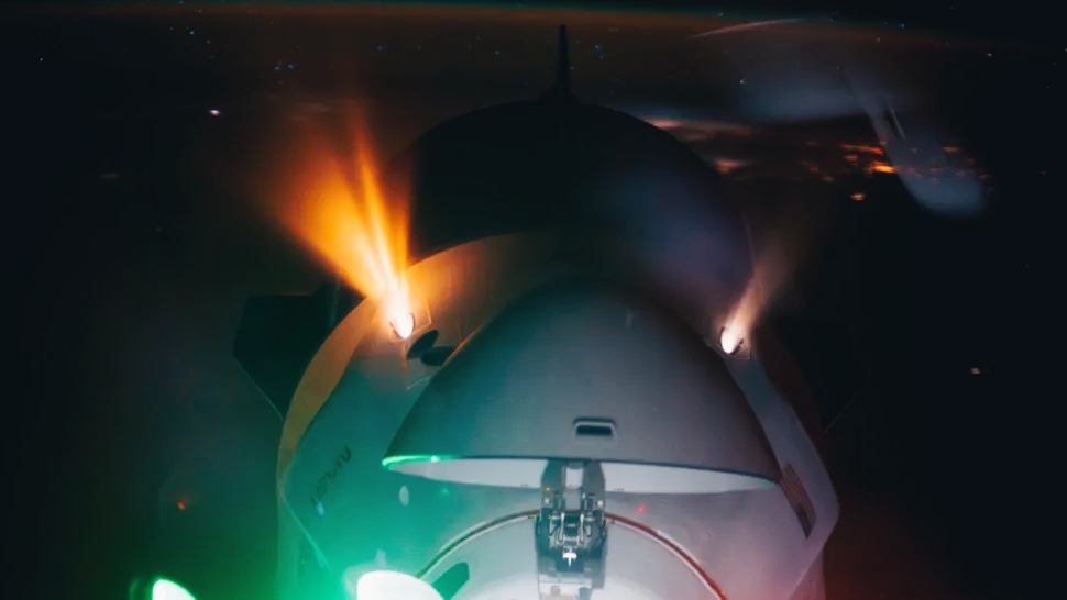 La sonda Dragon ha completato con successo il rilancio orbitale dell'ISS 1 La sonda Dragon ha completato con successo il rilancio orbitale dell'ISS