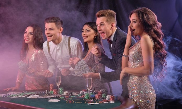 Come i casinò italiani si stanno adattando ai giocatori moderni