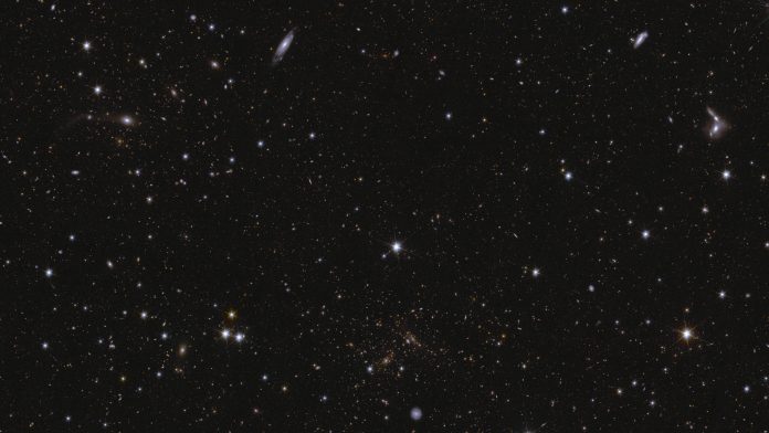 Missione Euclid: l'ESA svela i primi dati per decifrare l'Universo oscuro