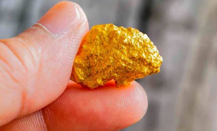 Oro 22 carati sprecato: la miniera nascosta nei nostri rifiuti elettronici