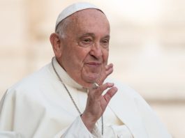 Quando muore un Papa: cosa succede davvero nei corridoi del Vaticano