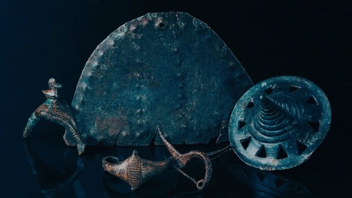 Ritrovati manufatti ungheresi della tarda età del bronzo e 1^ età del ferro