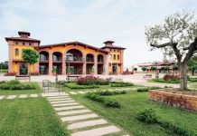 Invecchiamento e tradizione: i segreti dell’aceto balsamico di Acetaia Leonardi Invecchiamento e tradizione: i segreti dell’aceto balsamico di Acetaia Leonardi