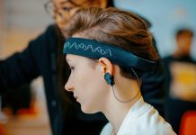 Neurable: la nuova era delle interfacce cervello-computer commerciali Neurable: la nuova era delle interfacce cervello-computer commerciali