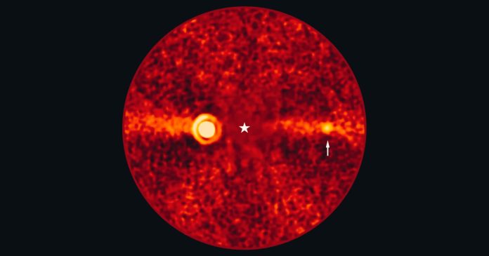 Beta Pictoris d: un nuovo gigante nel sistema stellare